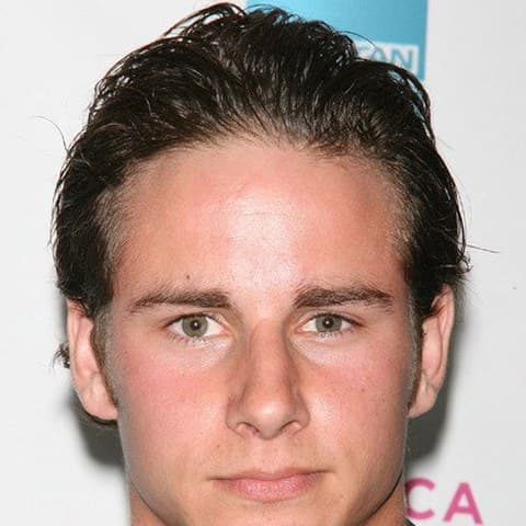 Kelly Blatz