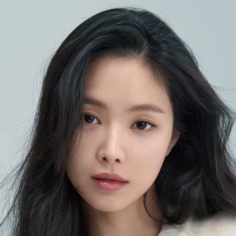 Son Na-eun