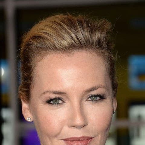 Connie Nielsen