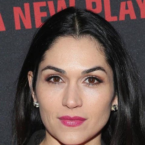 Lela Loren