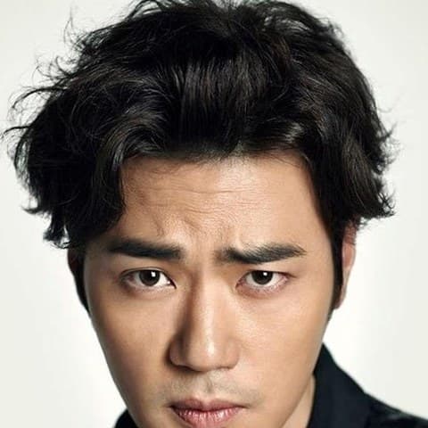 Kim Kang-woo