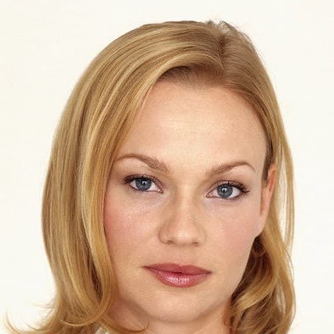 Samantha Mathis
