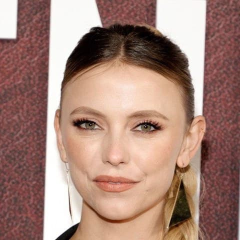 Riley Voelkel