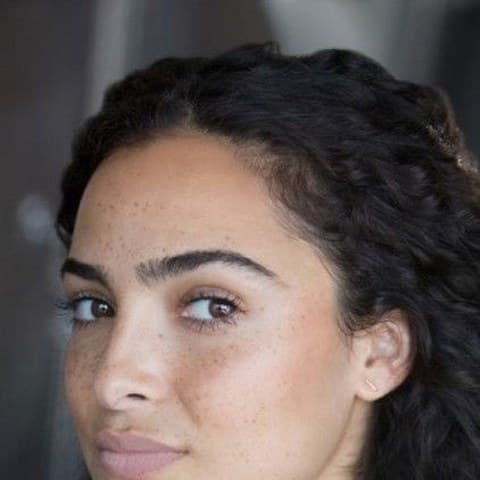 Anna Shaffer