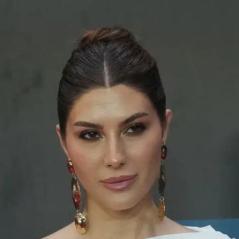 Elnaaz Norouzi