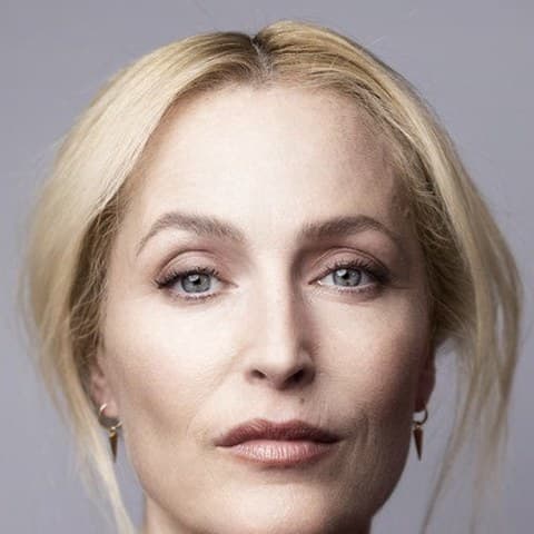 Gillian Anderson