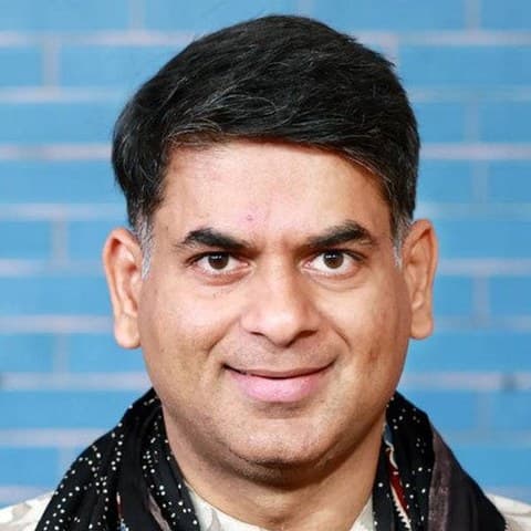 Saurabh Dwivedi