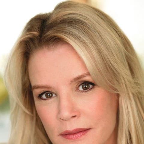 Alexandra Neil