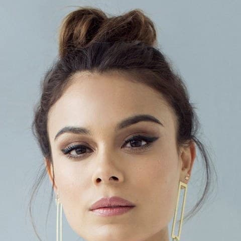 Nathalie Kelley