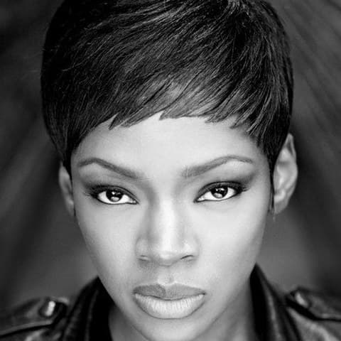Caroline Chikezie