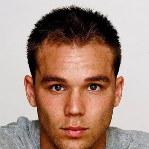 Lincoln Lewis