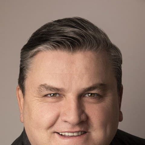 Simon Delaney