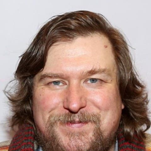 Michael Chernus