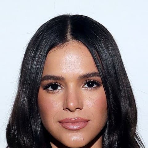 Bruna Marquezine