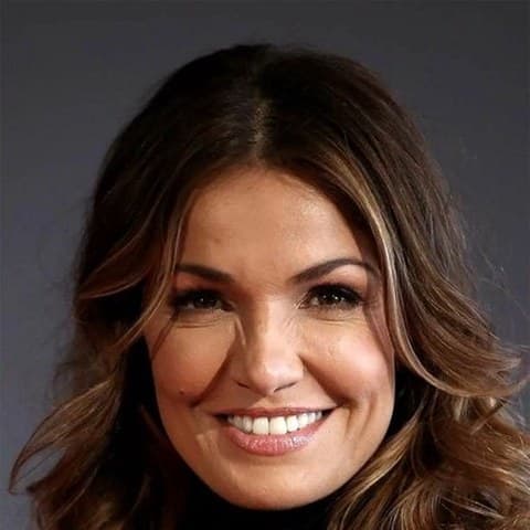 Nadia Farès