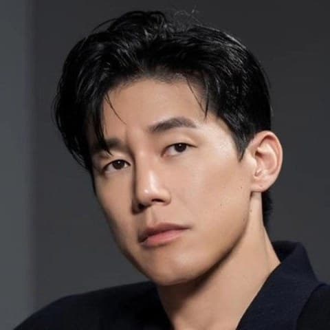 Kim Moo-yul