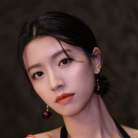 Sisley Choi Si-Pui