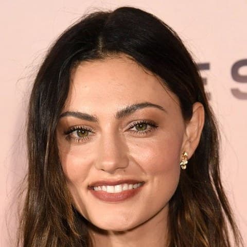 Phoebe Tonkin