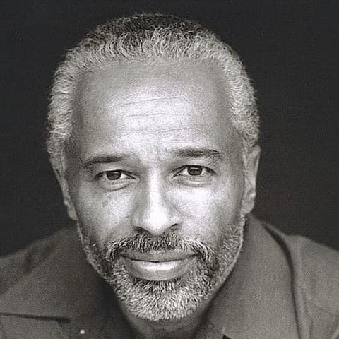 Damien Leake