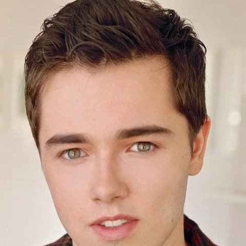 Alex Ferris